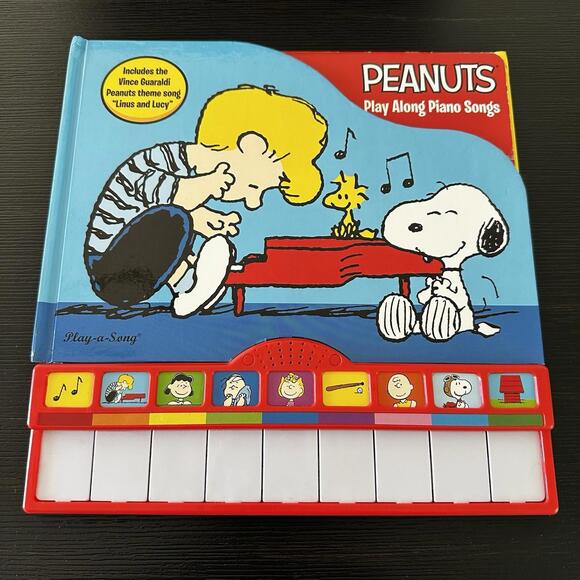Other - Peanuts Play Along Piano Songs Interactive Book Used - VERY GOOD New Batteries